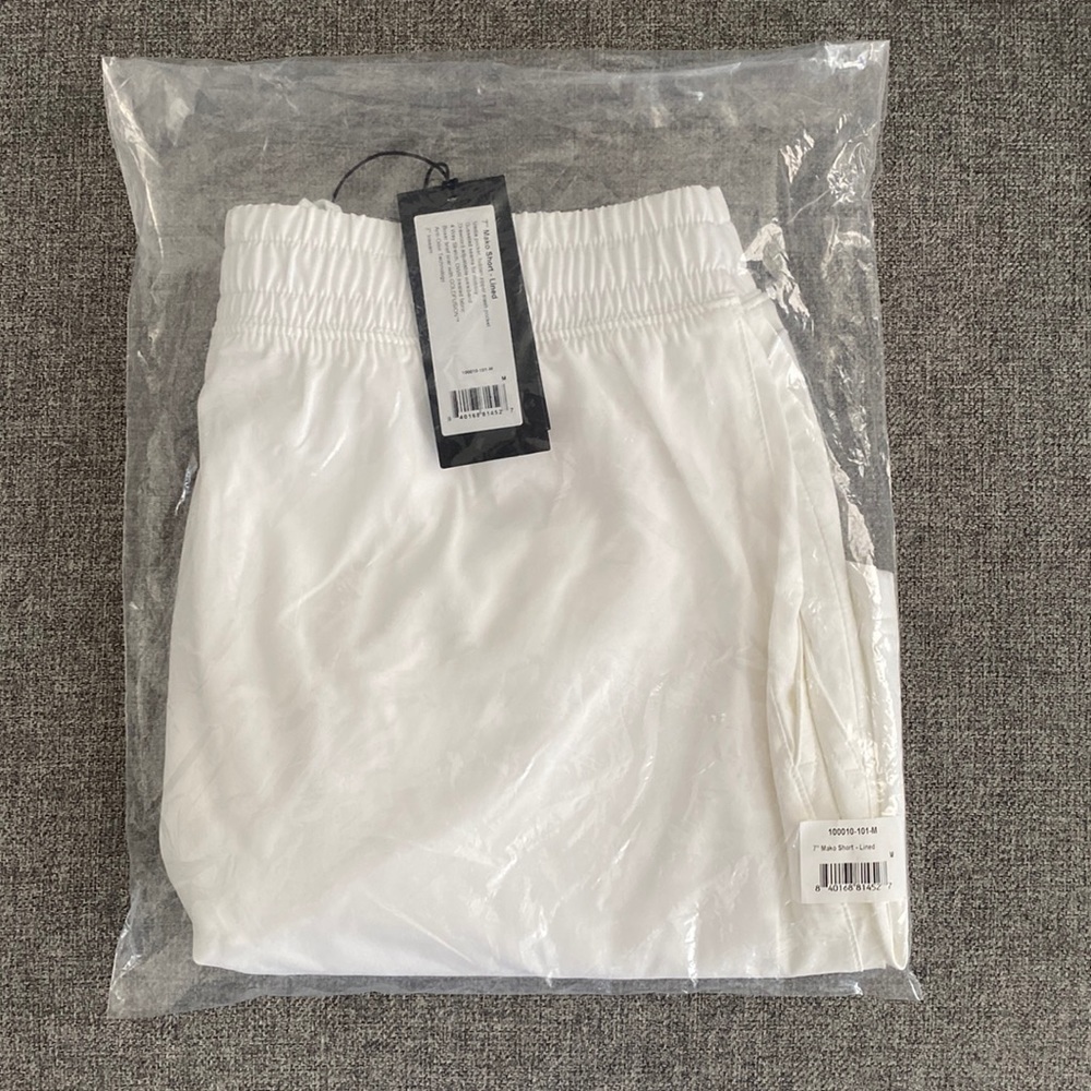 Rhone 7” White Mako Short. Brand new unopened